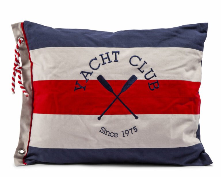 Yacht Club tyynynpäällinen
